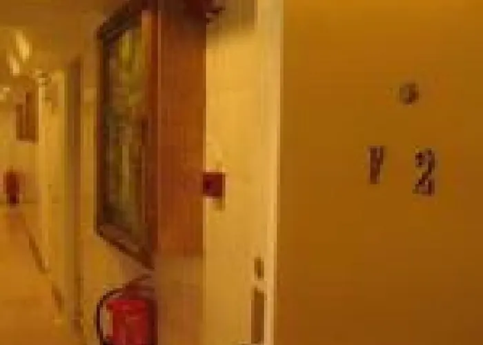 Lily Garden Guest House Hong Kong